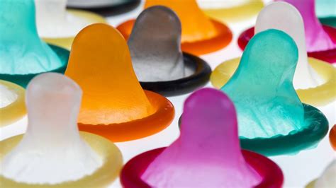 Blowjob ohne Kondom gegen Aufpreis Sex Dating Hinwil